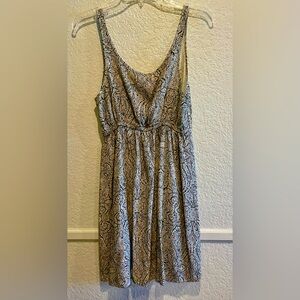 Staring at stars black & white print strappy dress summer beach dress size large